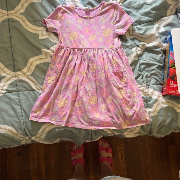 3 Floral Kids Dress - Picture 3 of 4